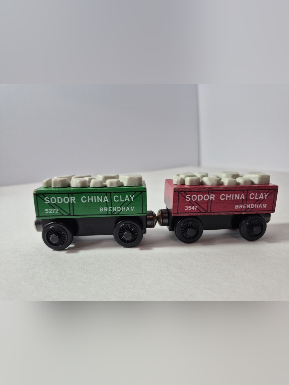 Thomas & Friends Wooden Railway Sodor China Clay Cars  BA(T) L Vintage 1997